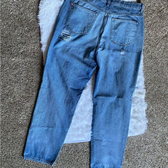 BDG Urban Outfitters Mom High Rise Distressed Jeans Size 34 - Picture 2 of 10